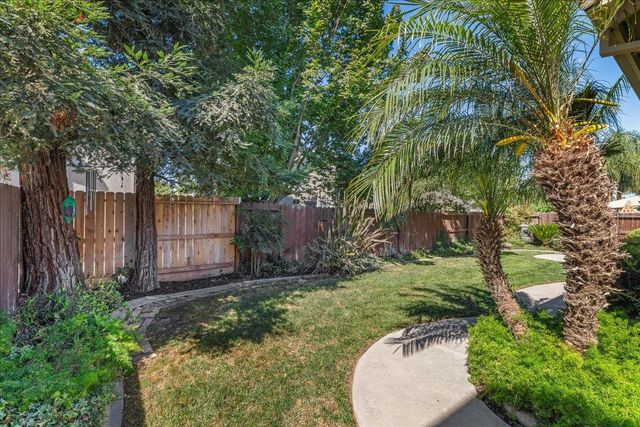 1343 Primavera Ave, Manteca, CA 95336