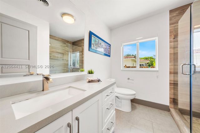 831 NE 109th St, Biscayne Park, FL 33161