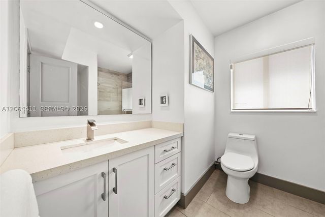 831 NE 109th St, Biscayne Park, FL 33161