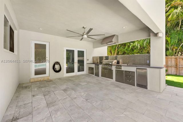 831 NE 109th St, Biscayne Park, FL 33161