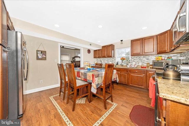 9507 MAIN ST, Damascus, MD 20872