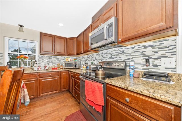 9507 MAIN ST, Damascus, MD 20872