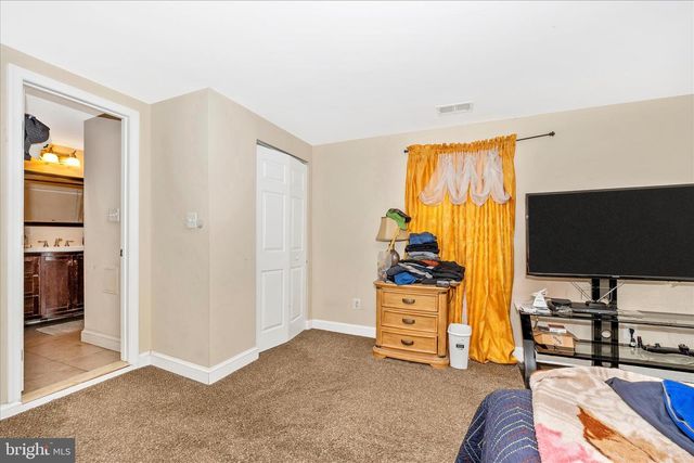 9507 MAIN ST, Damascus, MD 20872