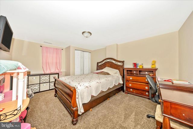 9507 MAIN ST, Damascus, MD 20872