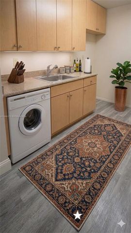 1129 Lake Victoria Dr F, West Palm Beach, FL 33411