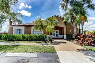 1129 Lake Victoria Dr F, West Palm Beach, FL 33411