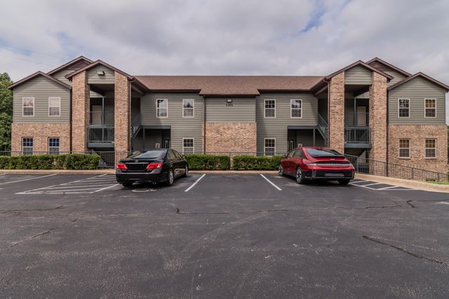 1001 Golf Drive 21, Branson West, MO 65737
