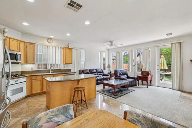 1131 Parsons, San Diego, CA 92154