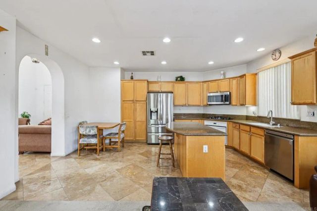 1131 Parsons, San Diego, CA 92154