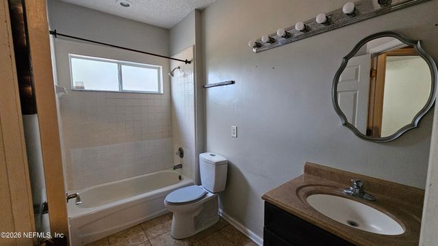 863 ASHTON COVE Terrace, Jacksonville, FL 32218