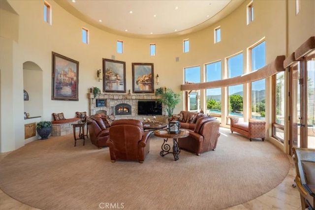 1917 Santa Margarita Drive, Fallbrook, CA 92028