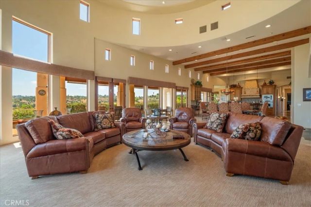 1917 Santa Margarita Drive, Fallbrook, CA 92028