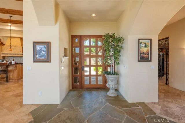 1917 Santa Margarita Drive, Fallbrook, CA 92028