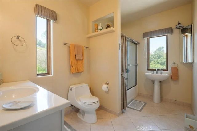 1917 Santa Margarita Drive, Fallbrook, CA 92028