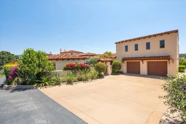 1917 Santa Margarita Drive, Fallbrook, CA 92028