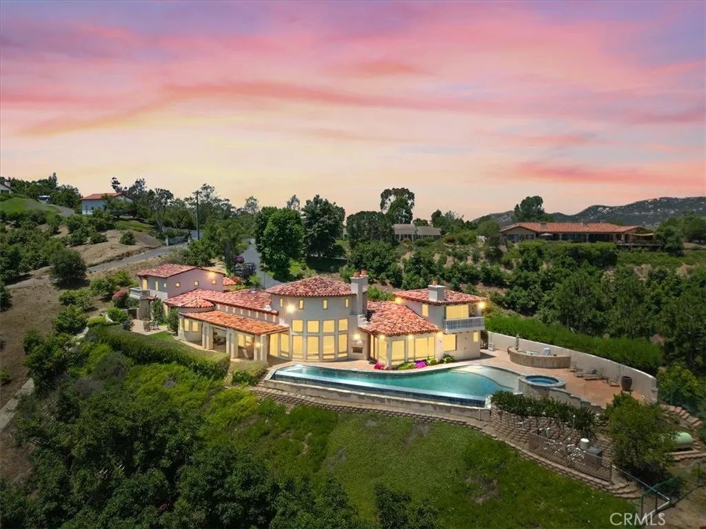 1917 Santa Margarita Drive, Fallbrook, CA 92028