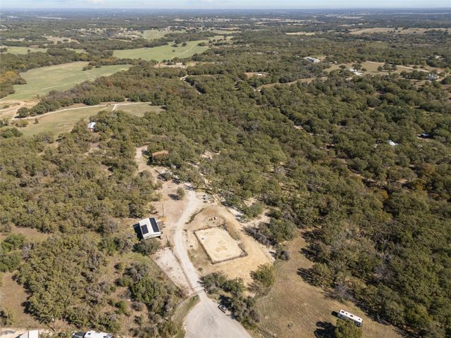 262 N Cheyenne Trail, Springtown, TX 76082