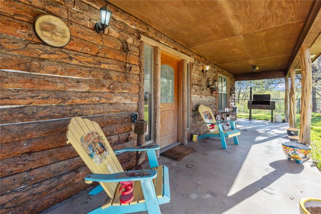 262 N Cheyenne Trail, Springtown, TX 76082