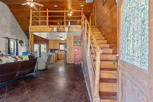 262 N Cheyenne Trail, Springtown, TX 76082