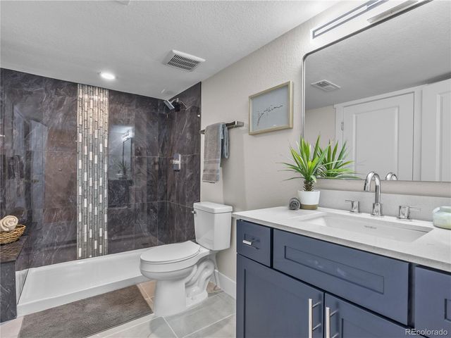 3837 S Acoma Street, Englewood, CO 80110