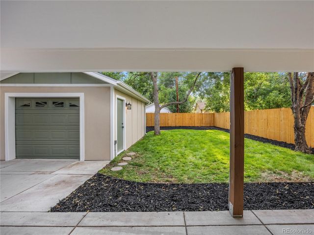 3837 S Acoma Street, Englewood, CO 80110