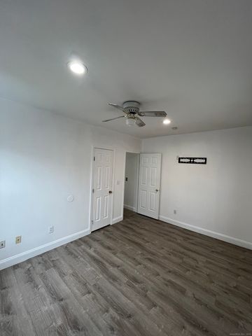 120 Maltby Street #1A, Shelton, CT 06484