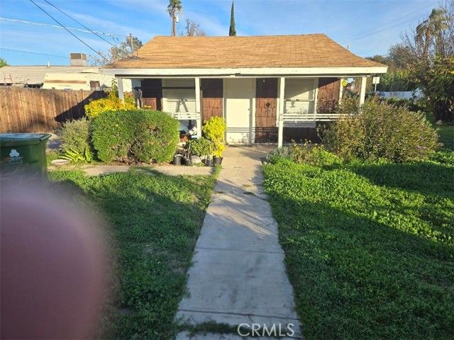 7402 Nestle, Reseda (los Angeles), CA 91335