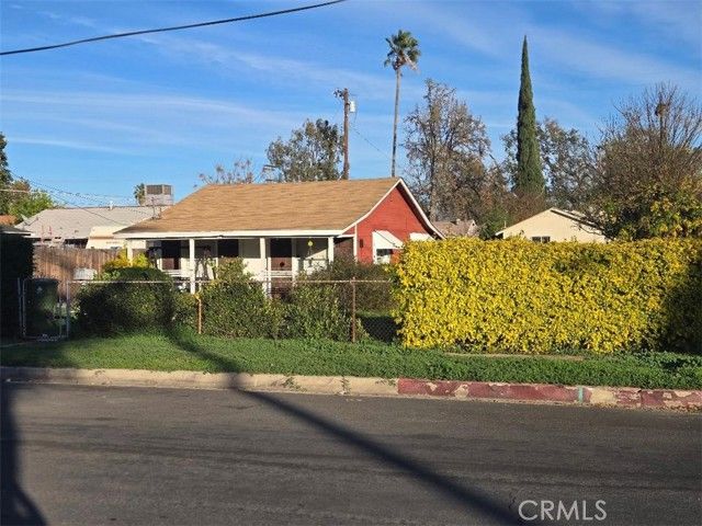 7402 Nestle, Reseda (los Angeles), CA 91335