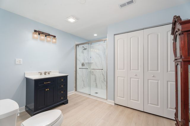 16440 W Turnberry Circle, Lockport, IL 60441
