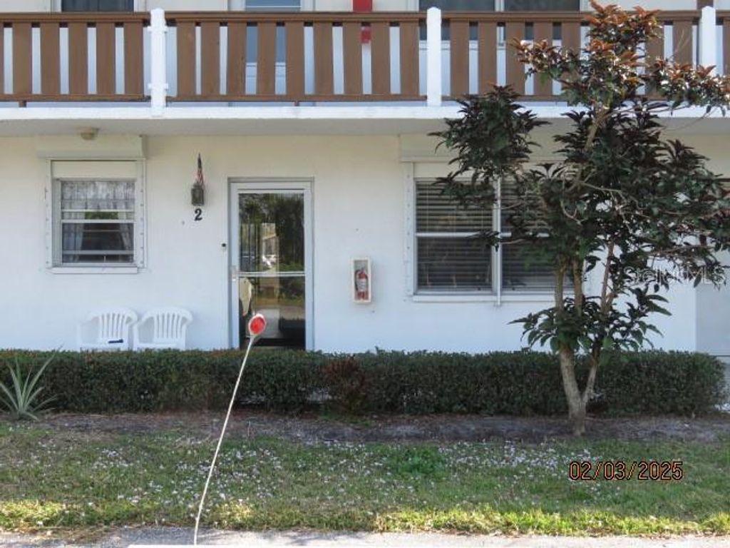 1 QUAILS RUN BOULEVARD 2, Englewood, FL 34223