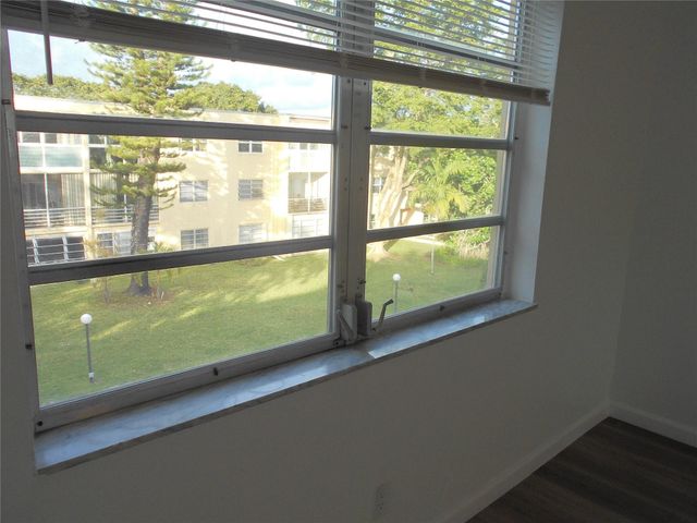 151 Berkley Road 309, Hollywood, FL 33024