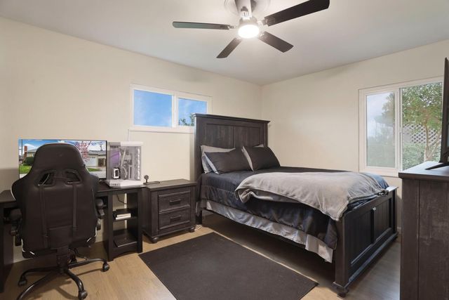 32 S Corinth Ave, Lodi, CA 95242