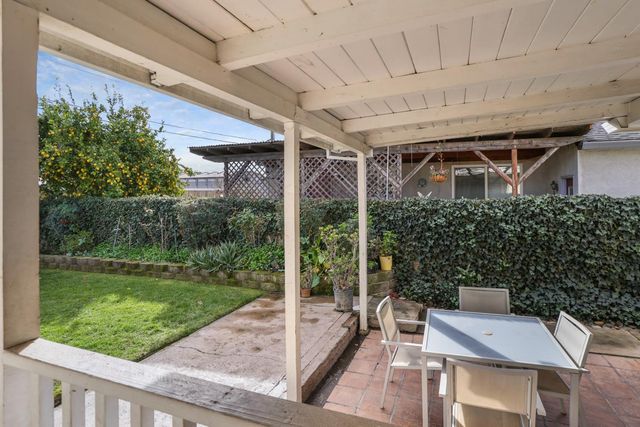 32 S Corinth Ave, Lodi, CA 95242