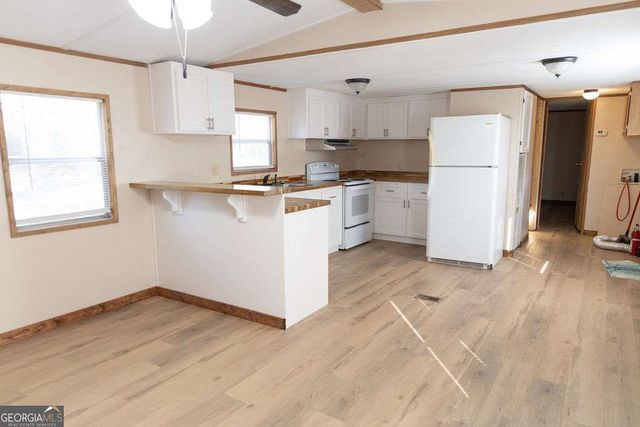 629 Sierra Road, Jesup, GA 31545