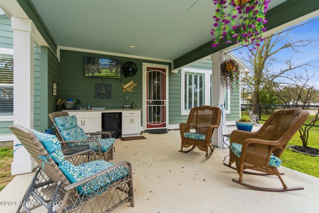 155 Phillips Drive, Gulfport, MS 39507