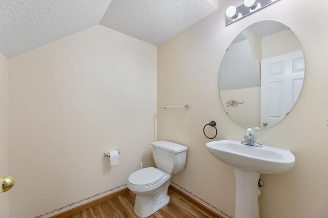 17682 96th Avenue N, Maple Grove, MN 55311