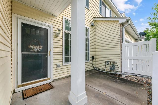 17682 96th Avenue N, Maple Grove, MN 55311