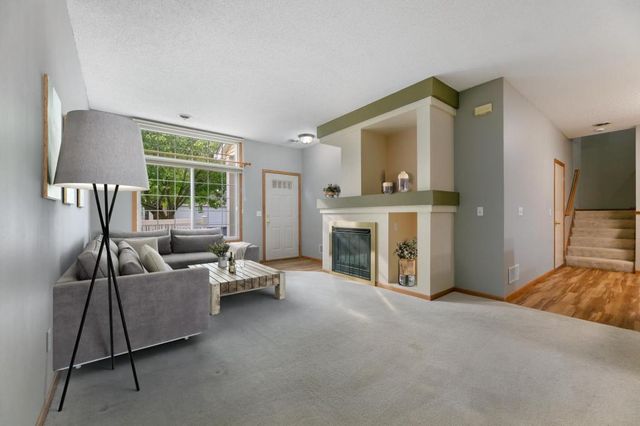 17682 96th Avenue N, Maple Grove, MN 55311