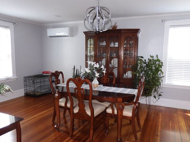 194 Oakland Ave, Methuen, MA 01844