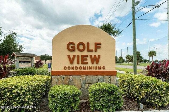 2323 Golf Lake Circle 1111, Melbourne, FL 32935