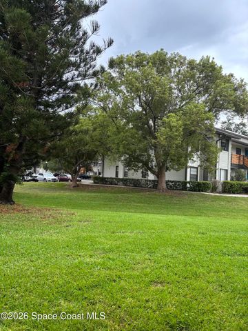 2323 Golf Lake Circle 1111, Melbourne, FL 32935