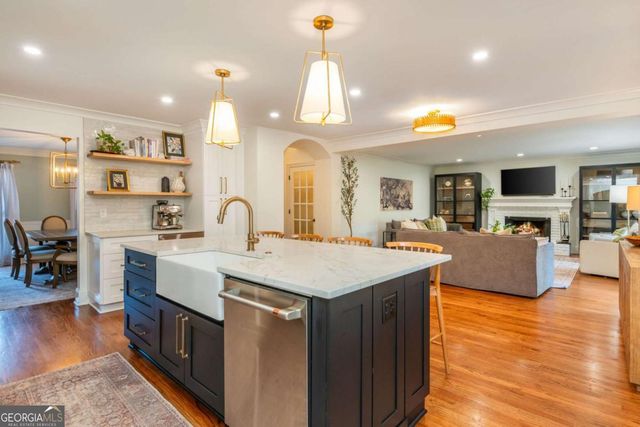 1141 Chestnut Hill Circle, Marietta, GA 30064