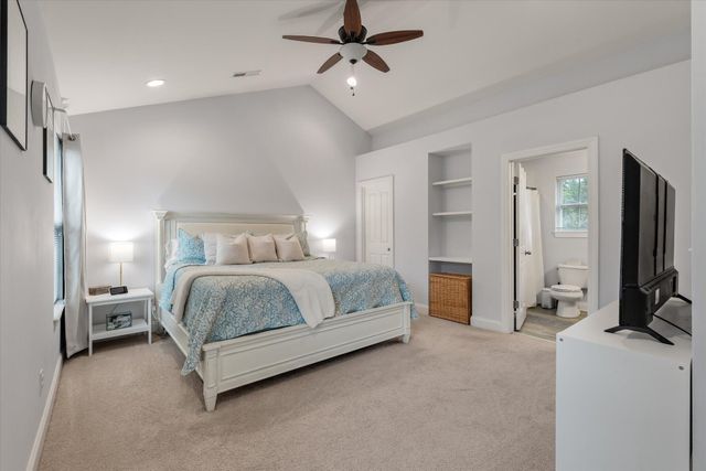 187 W Pine Street, Summerville, SC 29485