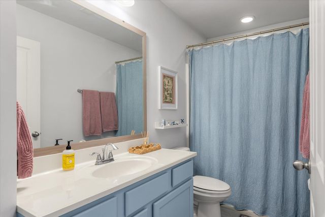 187 W Pine Street, Summerville, SC 29485