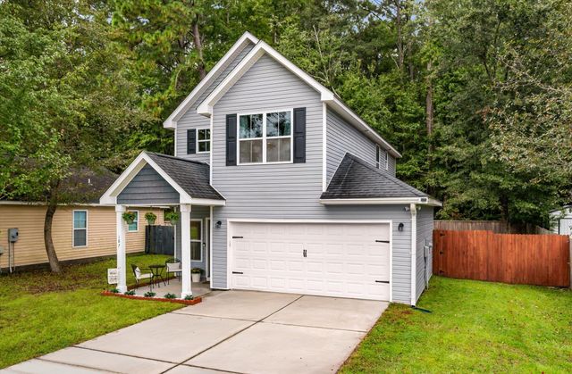 187 W Pine Street, Summerville, SC 29485