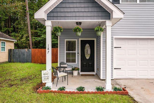 187 W Pine Street, Summerville, SC 29485