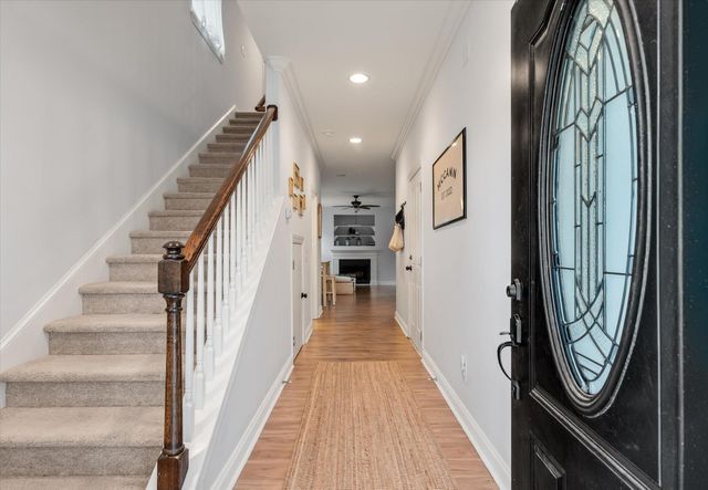 187 W Pine Street, Summerville, SC 29485