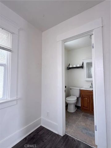 206 S Guadalupe A, Redondo Beach, CA 90277