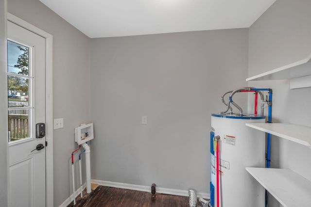 2721 Jones Ave, Nashville, TN 37207