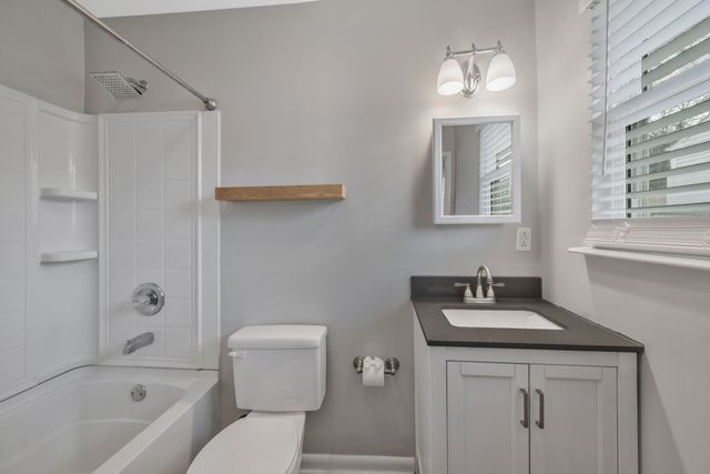 2721 Jones Ave, Nashville, TN 37207